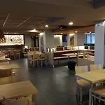 فندق يونيفرسيتي براغ