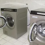 يونيفرسيتي فندق 2*
