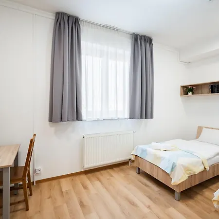 University Hotel 3*