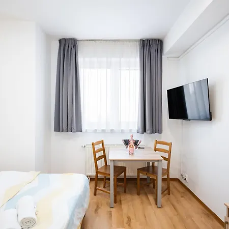 Hotel University Hotel 3*