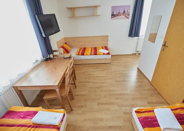 University Hotel Hotel 2*