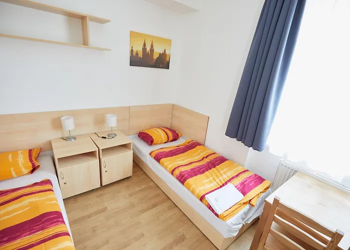 Hotel University Hotel 2*