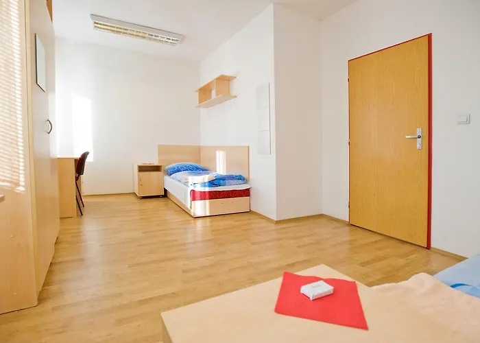 Hotel University Hotel 2*