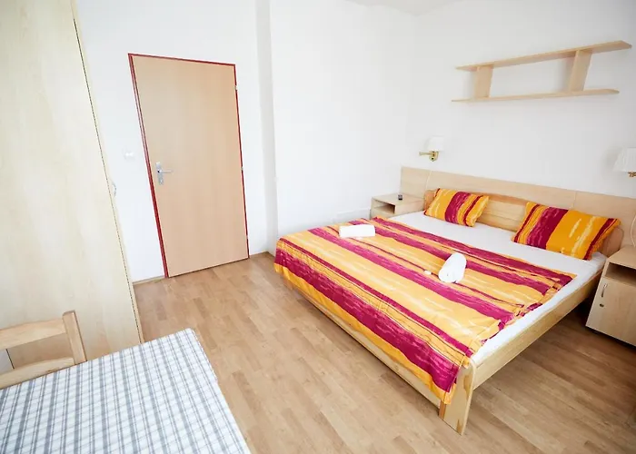 University Hotel 2* Prague