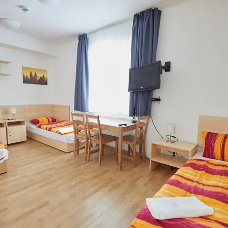 University Hotel