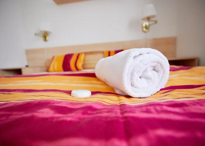 University Hotel Hotell