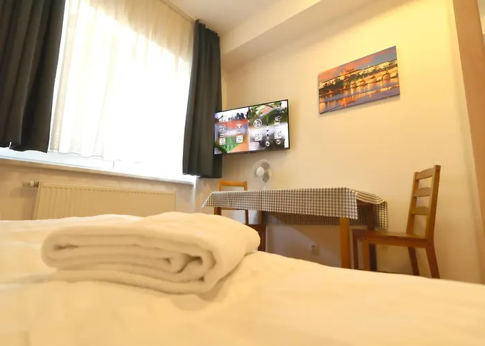 University Hotel Hotell